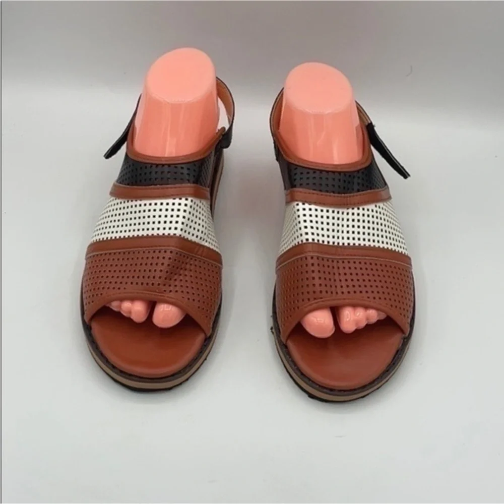 NEW Brown & White Textured perforated sandals